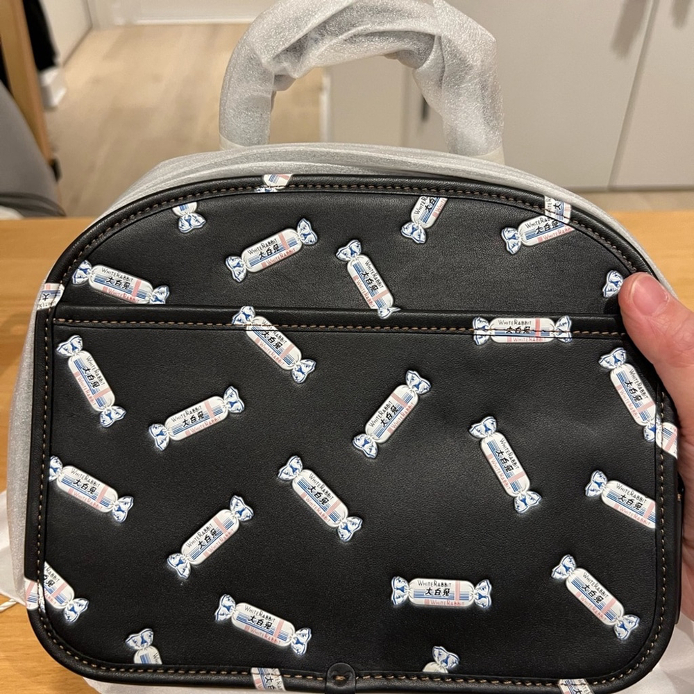 COACH White Rabbit Tophandle Lunchbox Bag Black NWT RARE Easter Day - Picture 5 of 10